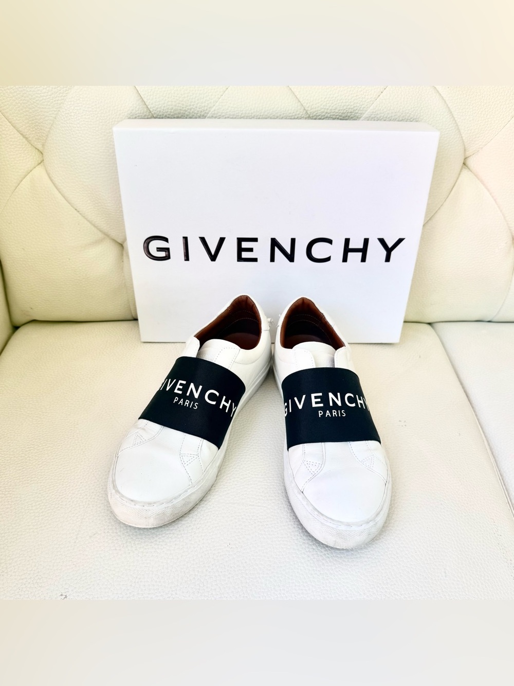 Givenchy Sneakers